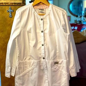 White clinic/lab coat by Urban Scrubs